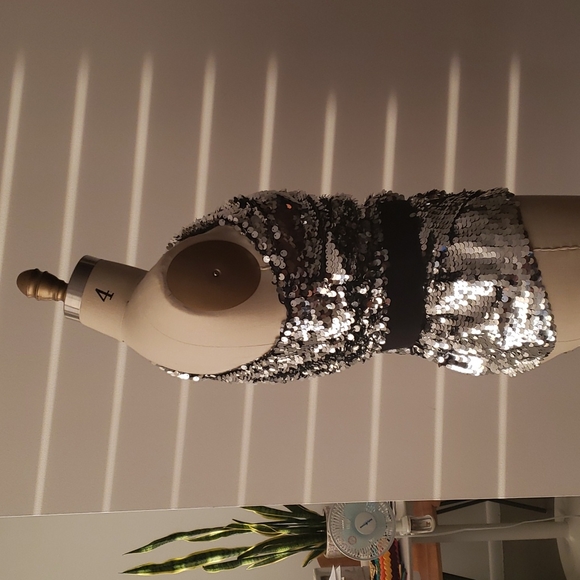 Carven Sequin Top - Picture 5 of 8